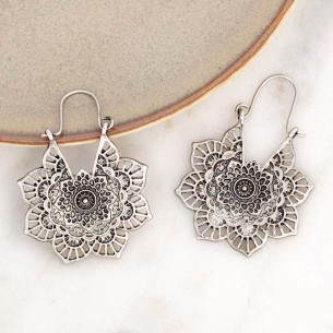 Boucles d'oreilles ALHAMBRINE Silver Créoles ajourées Filigrane floral Laiton argenté